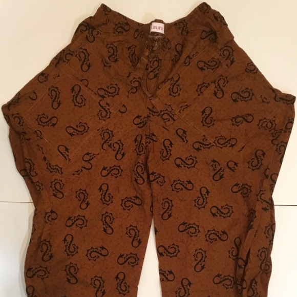 Trendy Pants - Picture 2 of 2